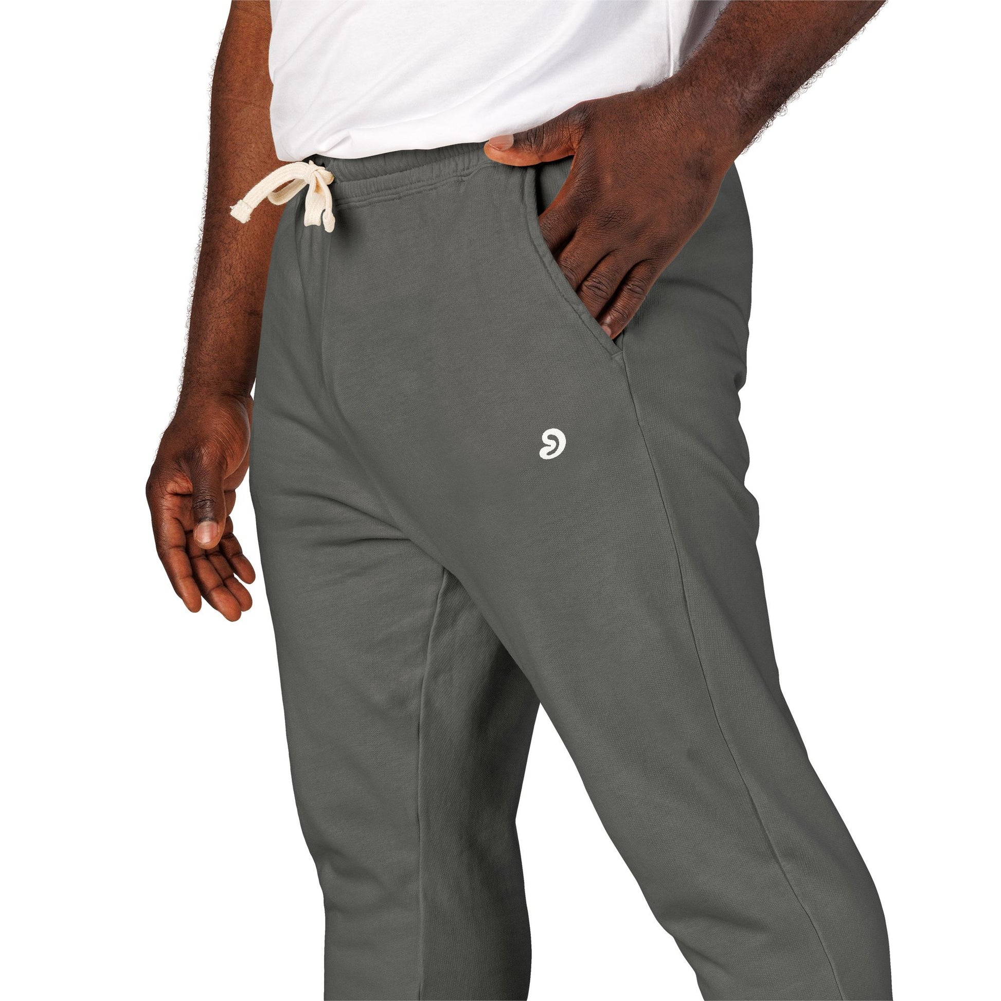SWEATPANTS | M